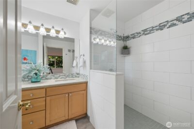 19010 68th Avenue NE #A201, Kenmore, WA 98028 - Photo 20