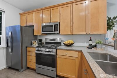 19010 68th Avenue NE #A201, Kenmore, WA 98028 - Photo 6