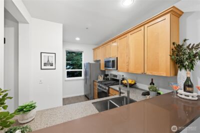 19010 68th Avenue NE #A201, Kenmore, WA 98028 - Photo 8