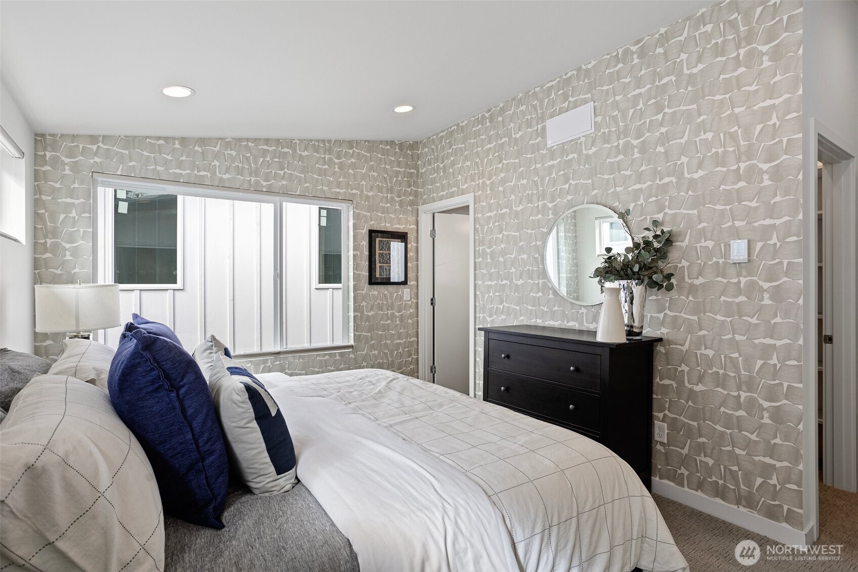 2529 29th Avenue S #A, Seattle, WA 98144