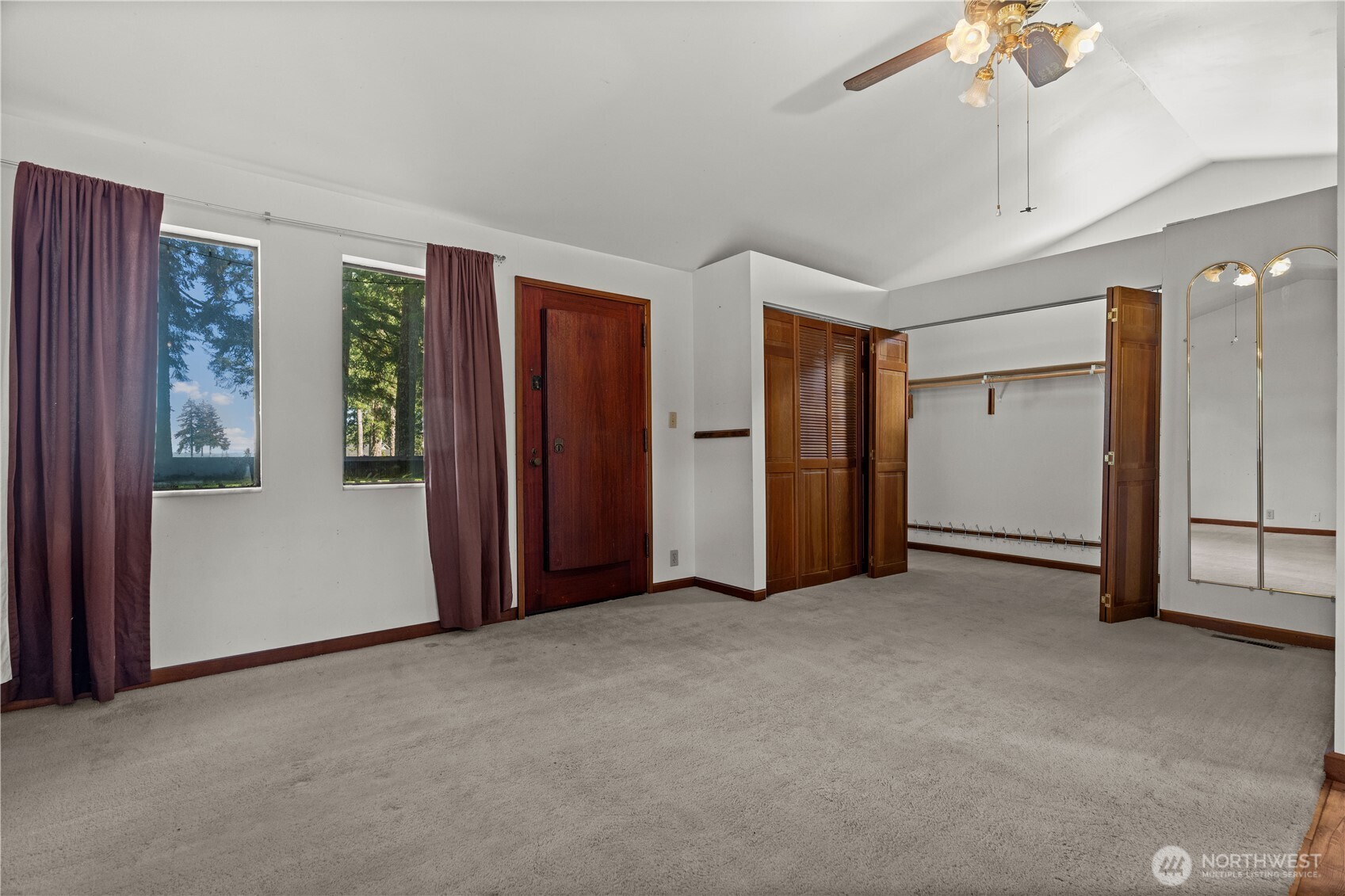 1031 E Manzanita Drive , Union, WA 98592