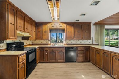 1031 E Manzanita Drive , Union, WA 98592 - Photo 7