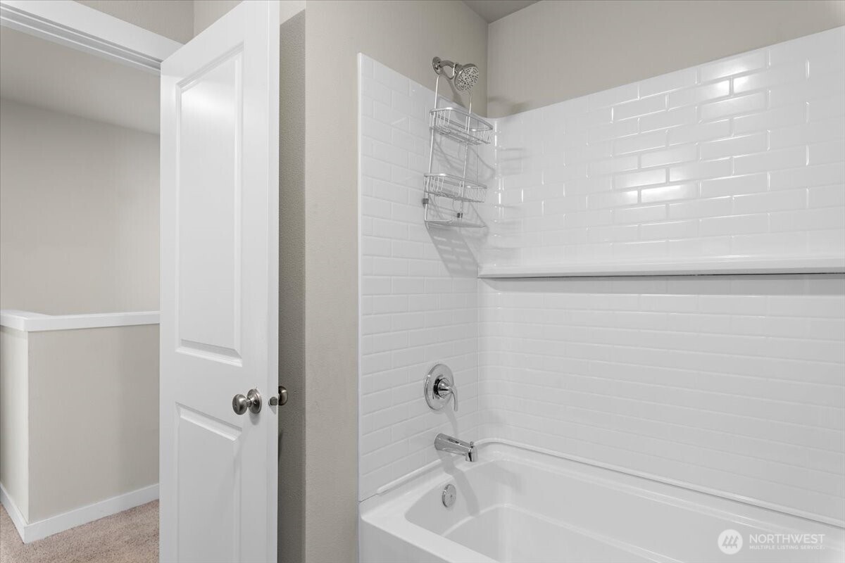 9612 19th Avenue SE #A, Everett, WA 98208