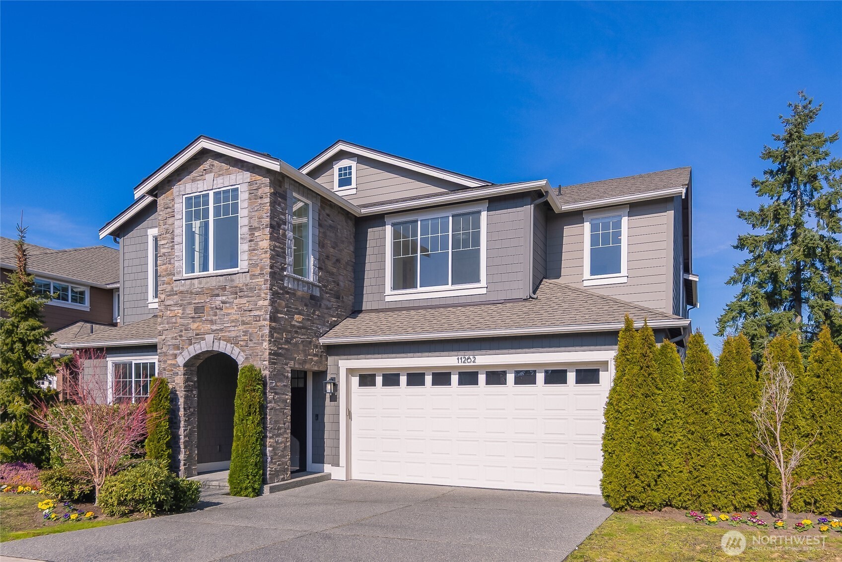 11262 SE 61st Place , Bellevue, WA 98006