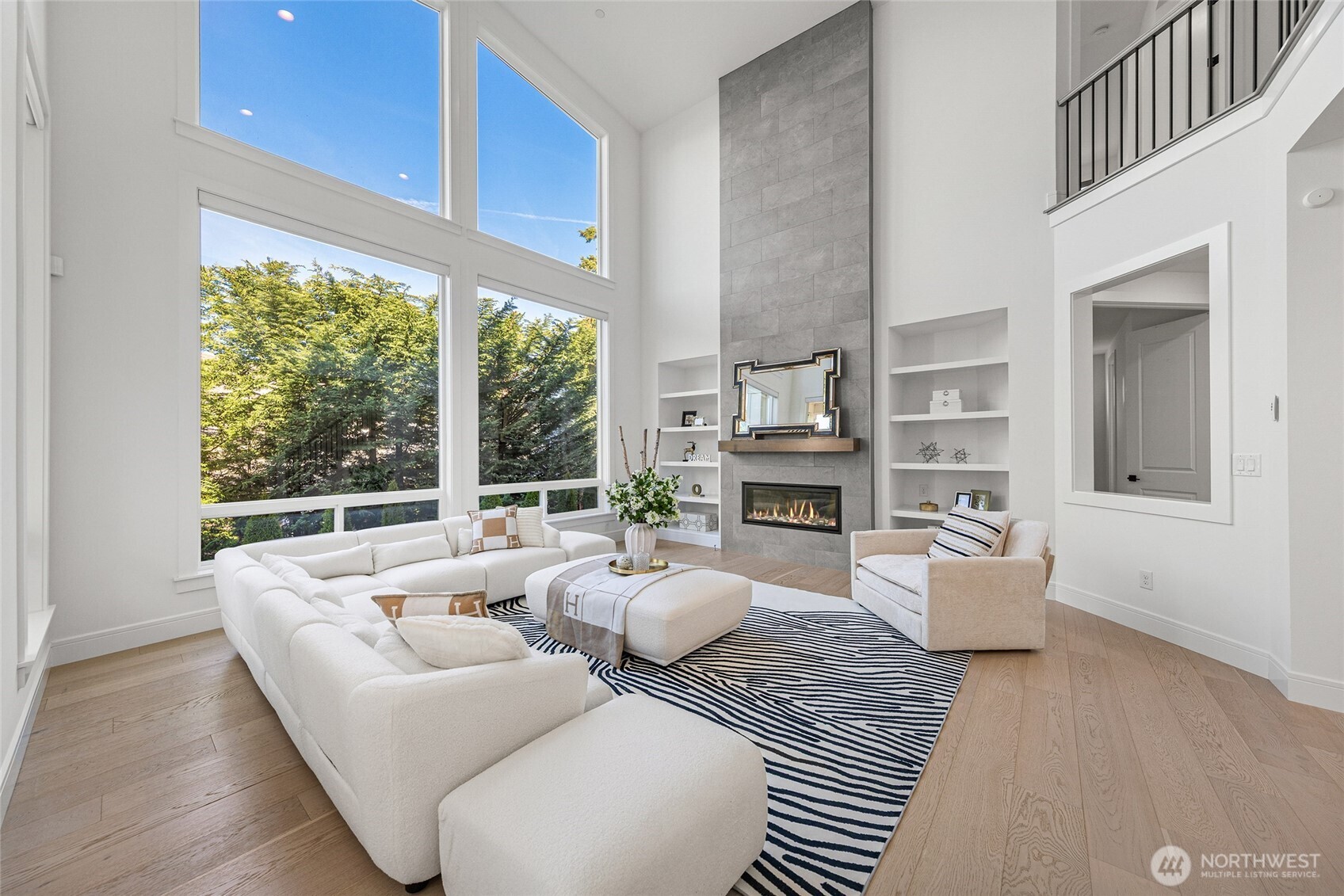 11262 SE 61st Place , Bellevue, WA 98006