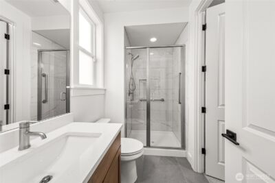 11262 SE 61st Place , Bellevue, WA 98006 - Photo 19