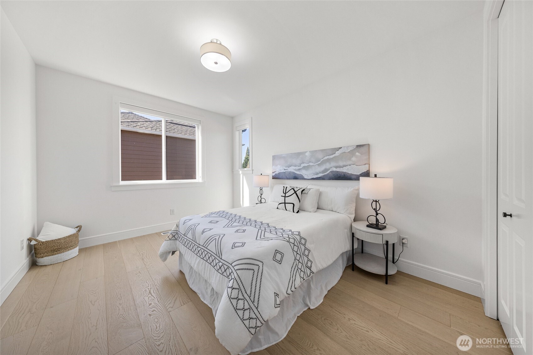 11262 SE 61st Place , Bellevue, WA 98006