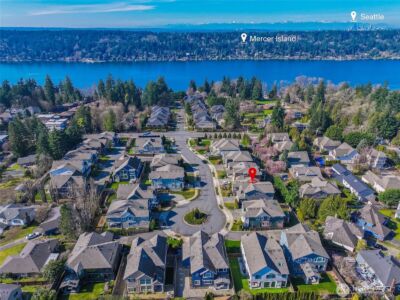 11262 SE 61st Place , Bellevue, WA 98006 - Photo 37