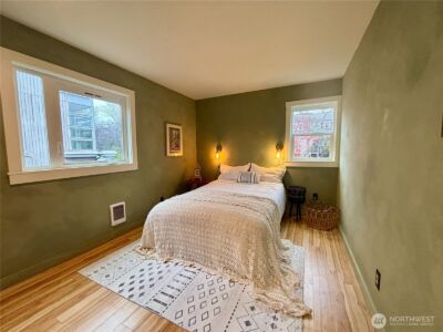 107 16th Avenue #107, Seattle, WA 98122-5610 - Photo 13