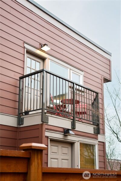 107 16th Avenue #107, Seattle, WA 98122-5610 - Photo 20
