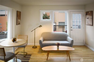 107 16th Avenue #107, Seattle, WA 98122-5610 - Photo 6