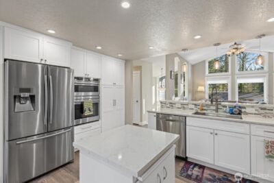 3718 NE 189th Place , Lake Forest Park, WA 98155 - Photo 10