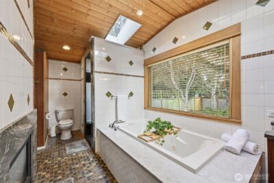 22407 87th Avenue W, Edmonds, WA 98026 - Photo 17