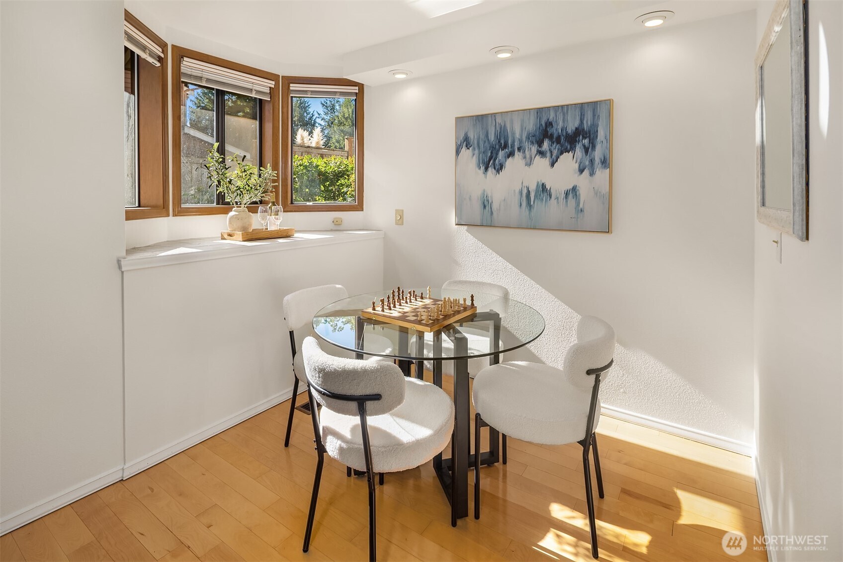 762 222nd Place NE, Sammamish, WA 98074