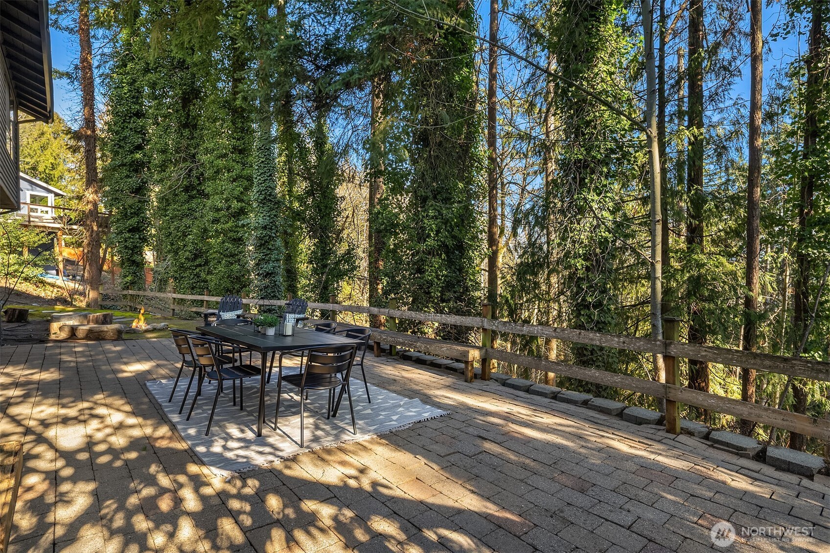 762 222nd Place NE, Sammamish, WA 98074