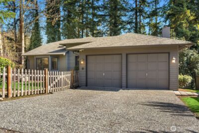 762 222nd Place NE, Sammamish, WA 98074 - Photo 2