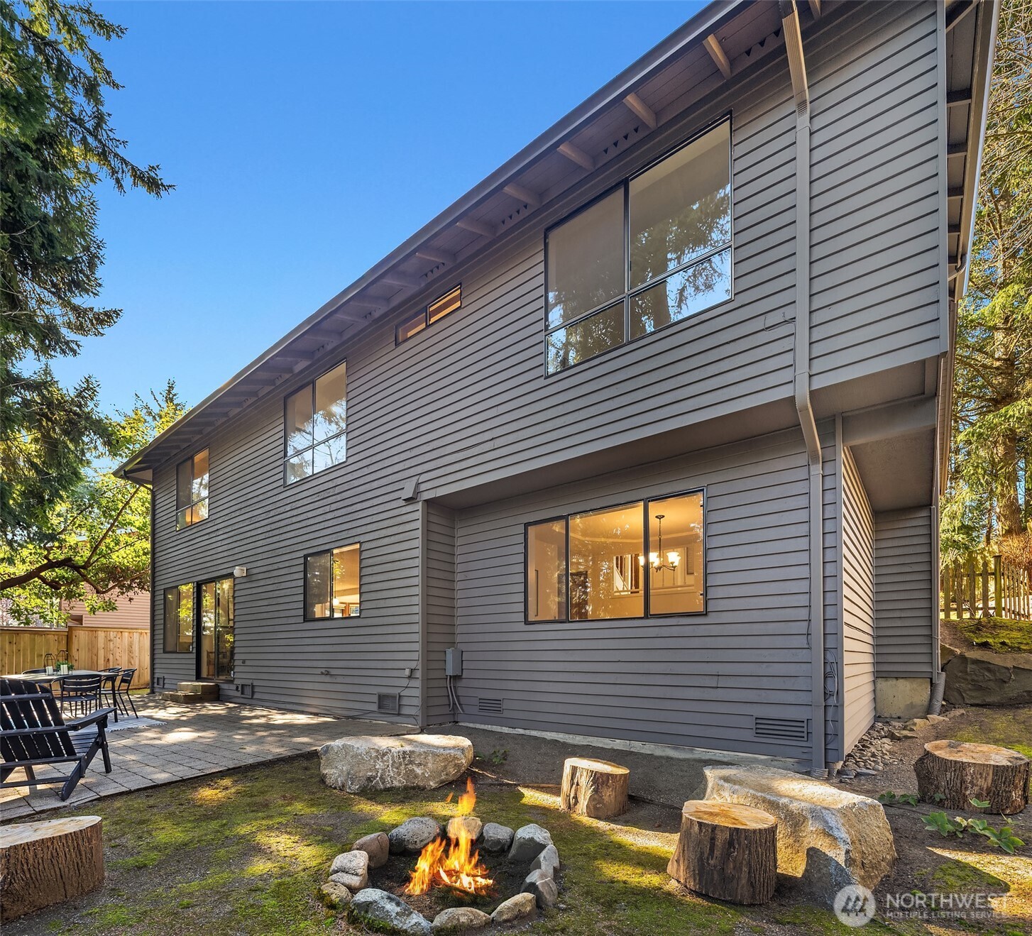 762 222nd Place NE, Sammamish, WA 98074