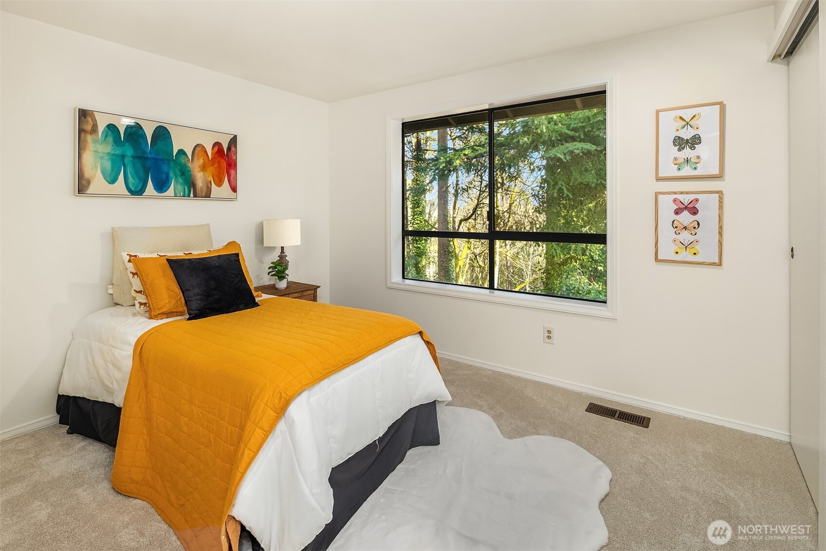 762 222nd Place NE, Sammamish, WA 98074