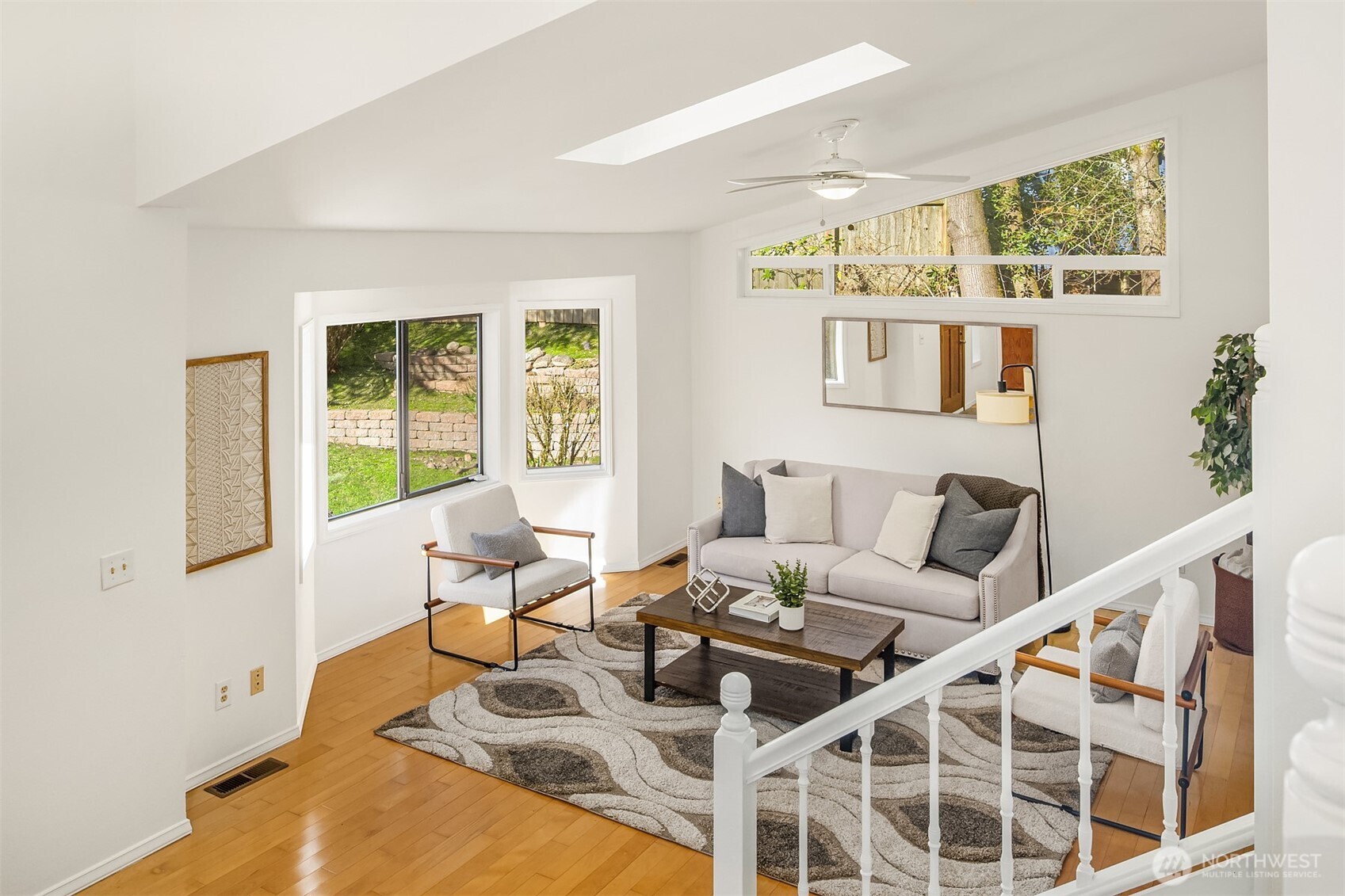 762 222nd Place NE, Sammamish, WA 98074