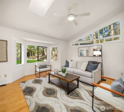 762 222nd Place NE, Sammamish, WA 98074 - Photo 5