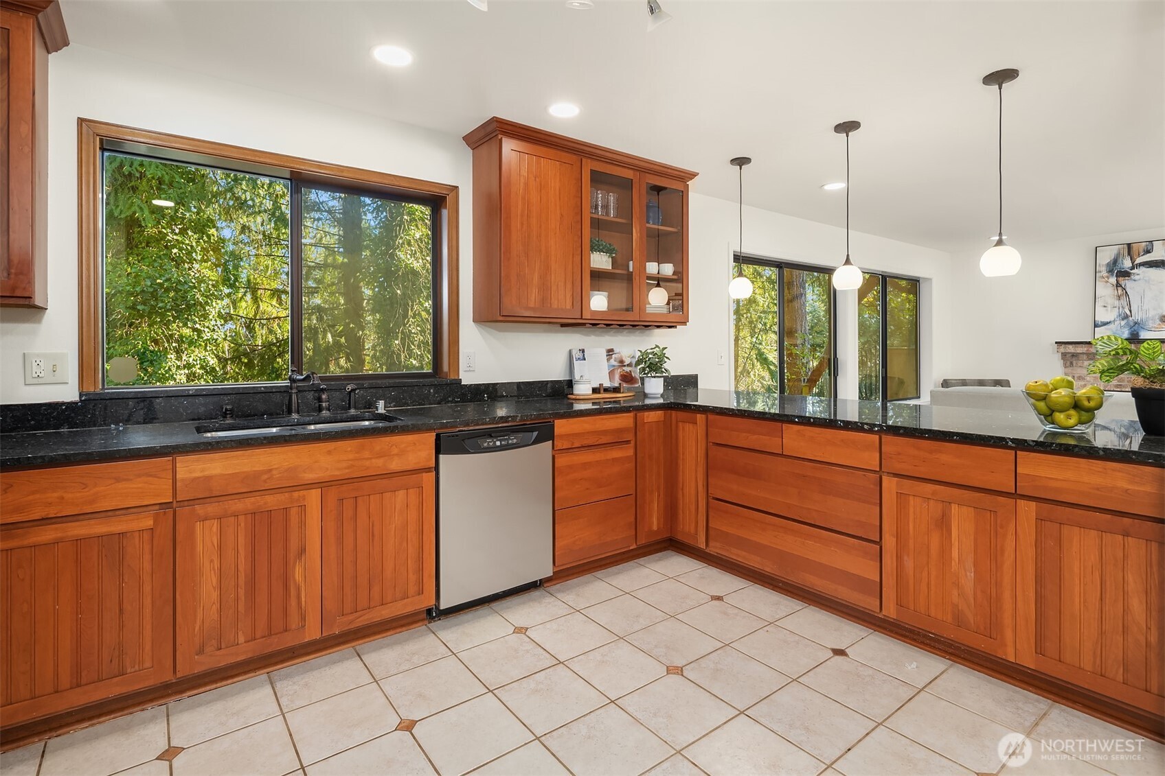 762 222nd Place NE, Sammamish, WA 98074