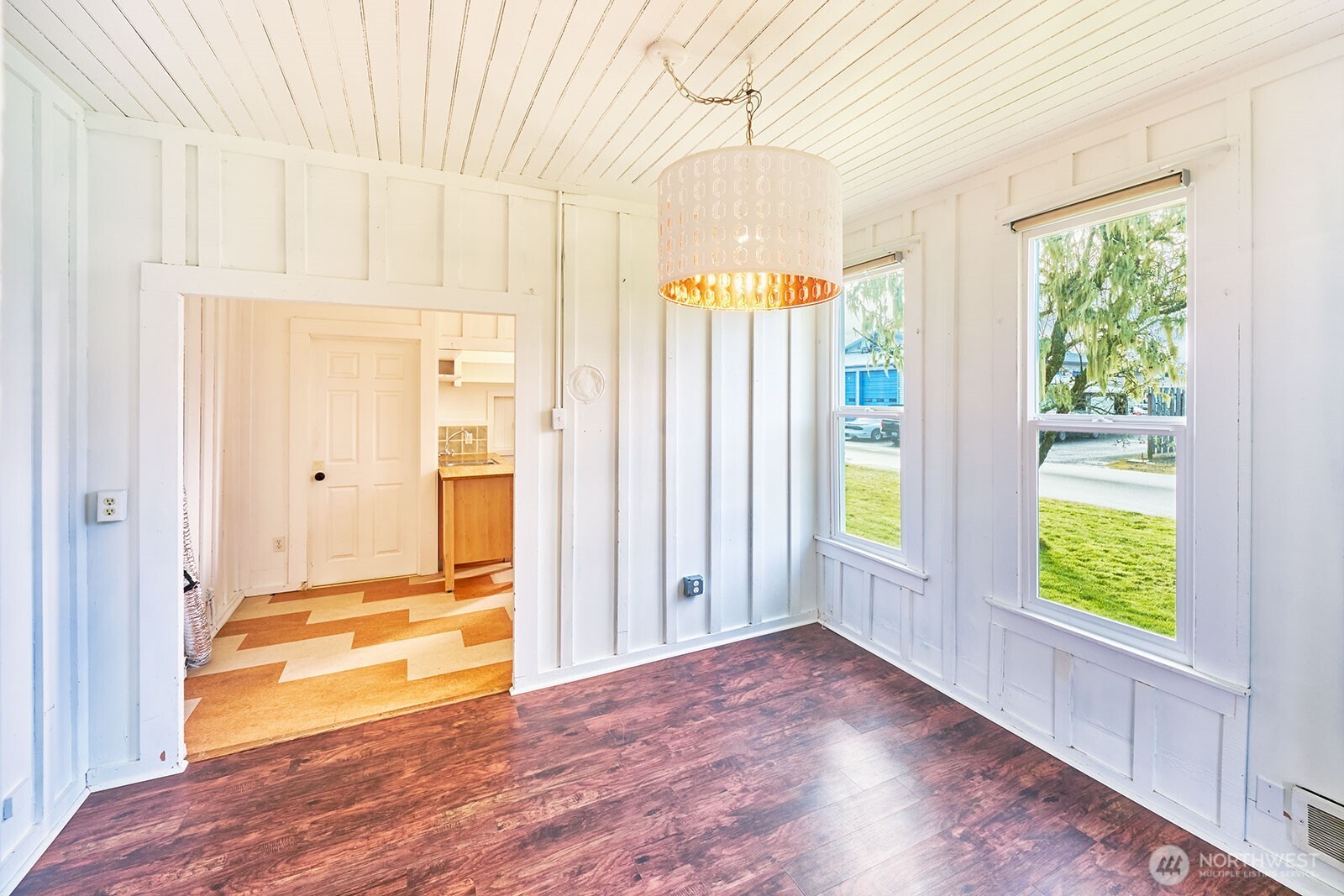 4302 L Place , Seaview, WA 98644