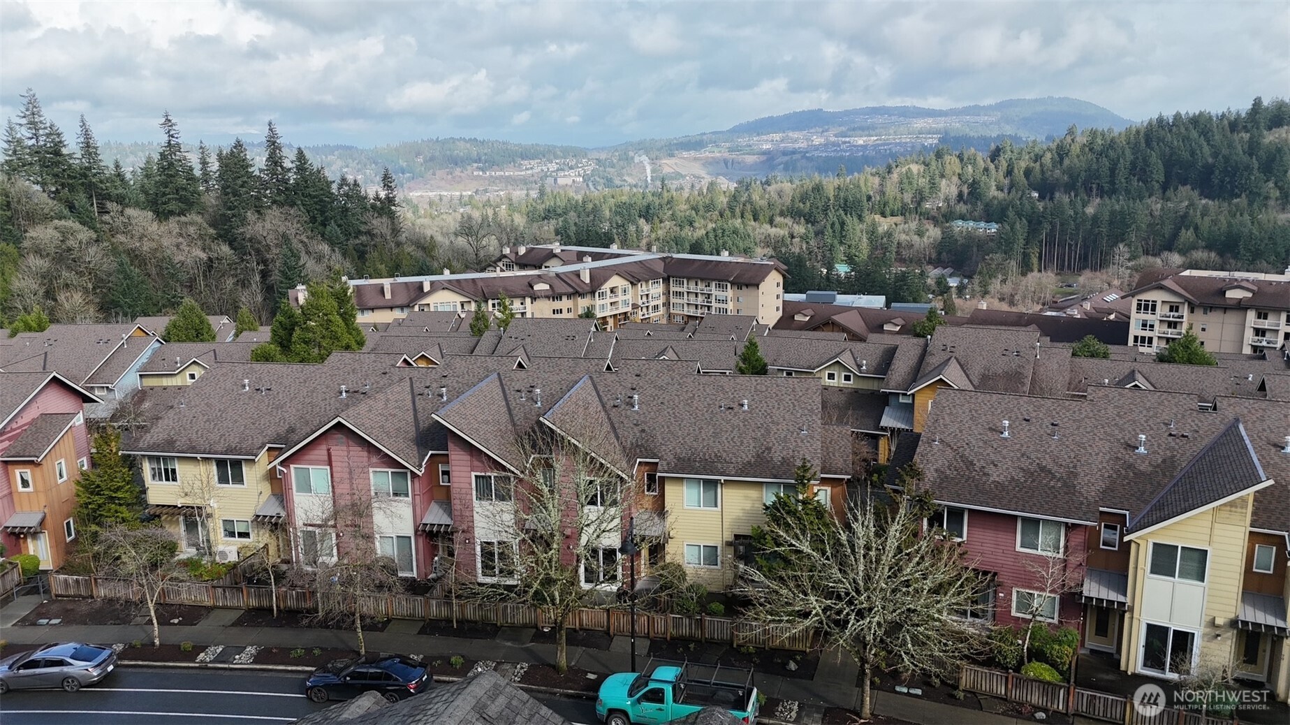 93 Sky Ridge Rd #505, Issaquah, WA 98027