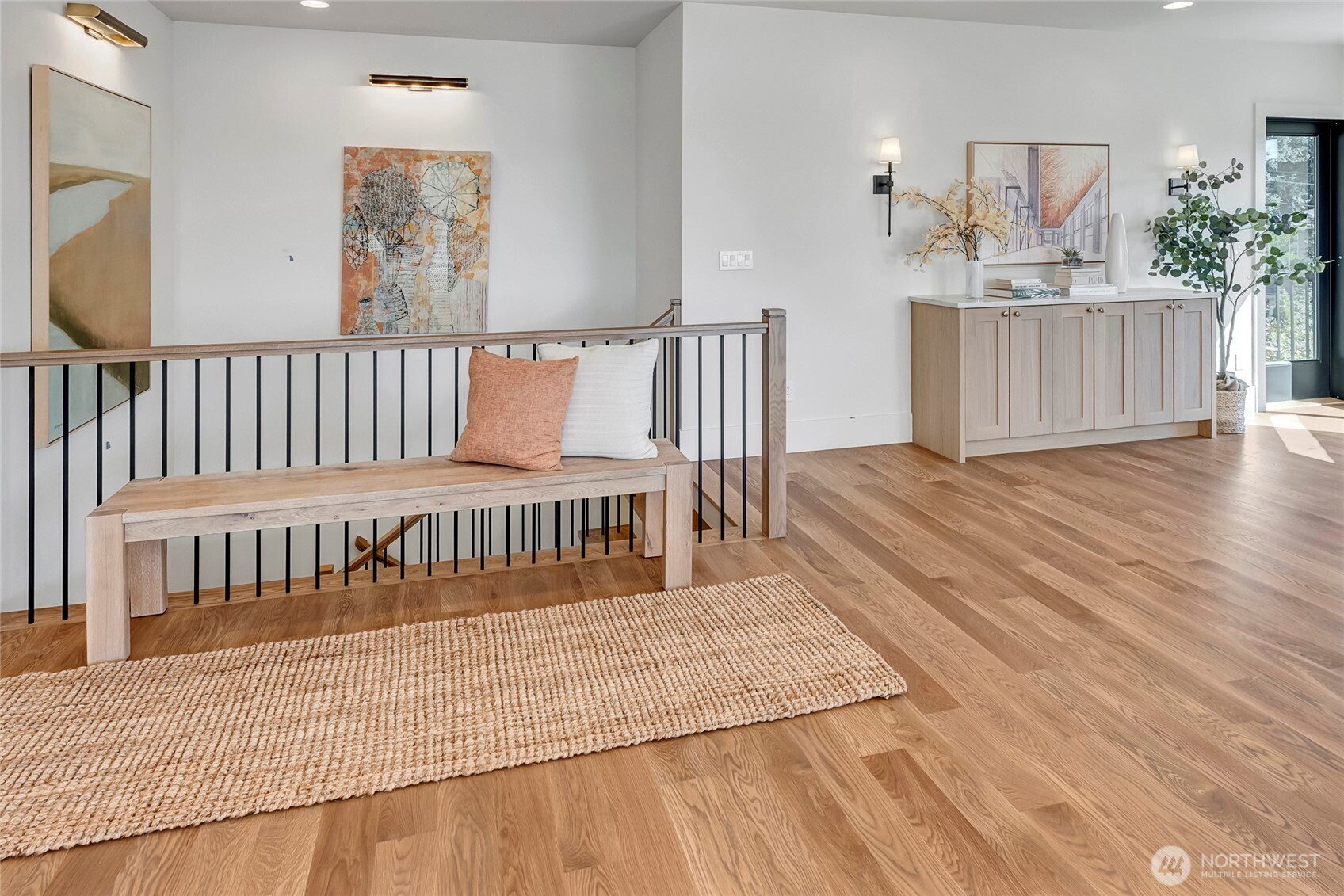 6950 SE Maker Street , Mercer Island, WA 98040