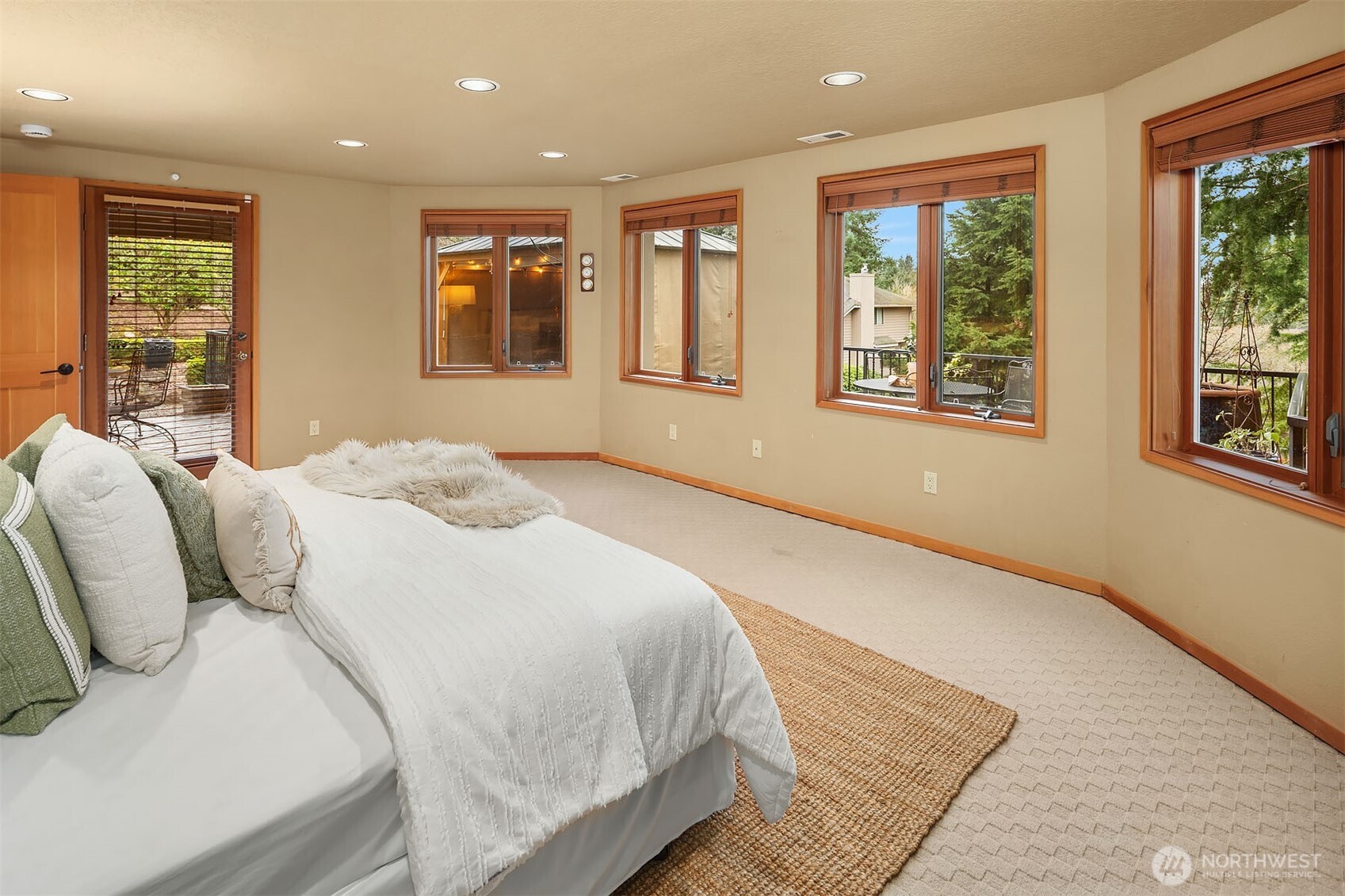 4709 154th Place SE, Bellevue, WA 98006