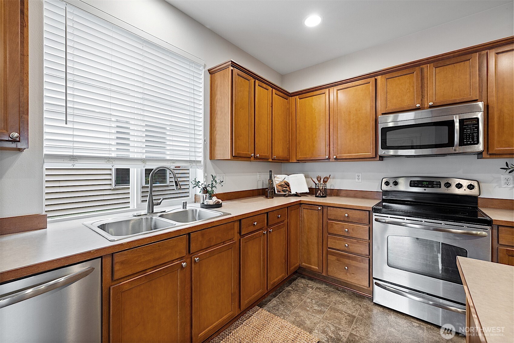 21509 48th Court S #181, Kent, WA 98032