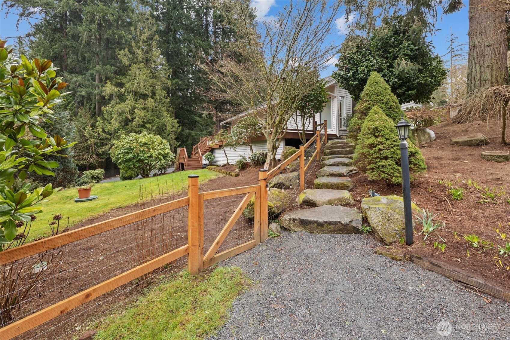 16046 179th Place NE, Woodinville, WA 98072
