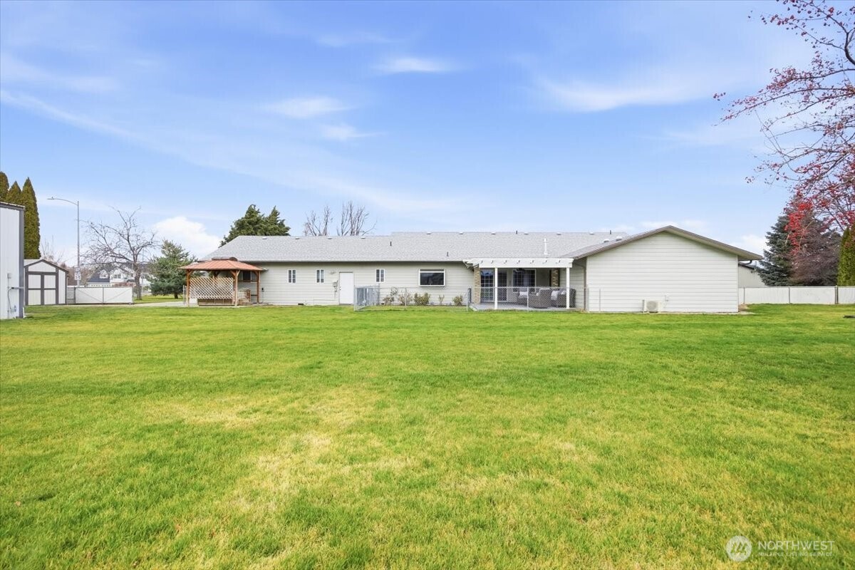 4105 Southlake Court , West Richland, WA 99353