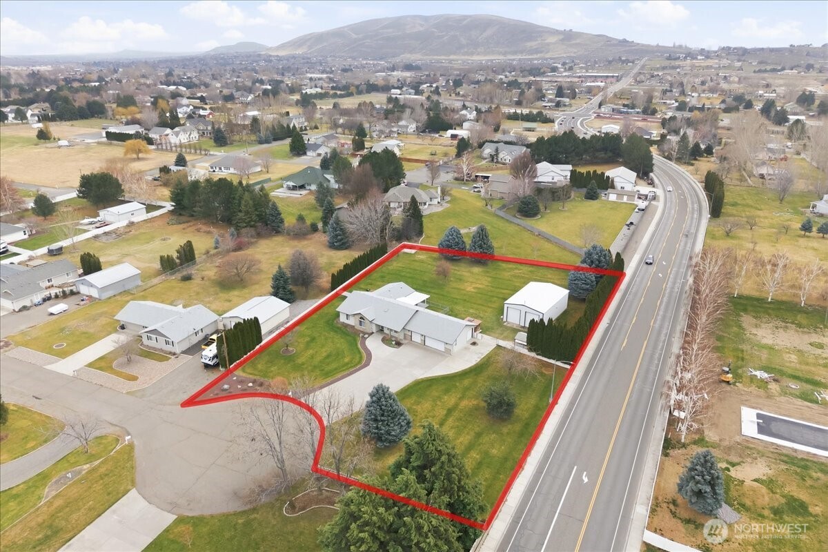 4105 Southlake Court , West Richland, WA 99353