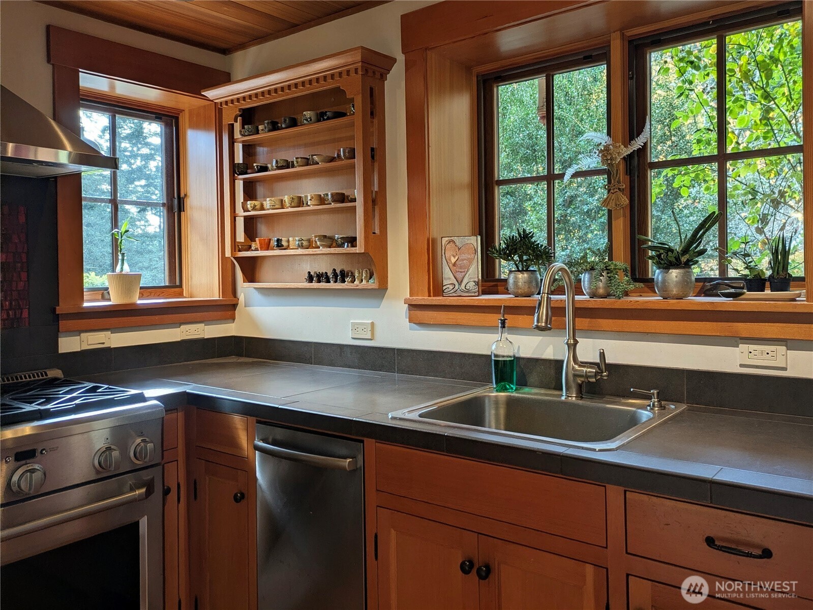 585 White Beach Road , Orcas Island, WA 98245