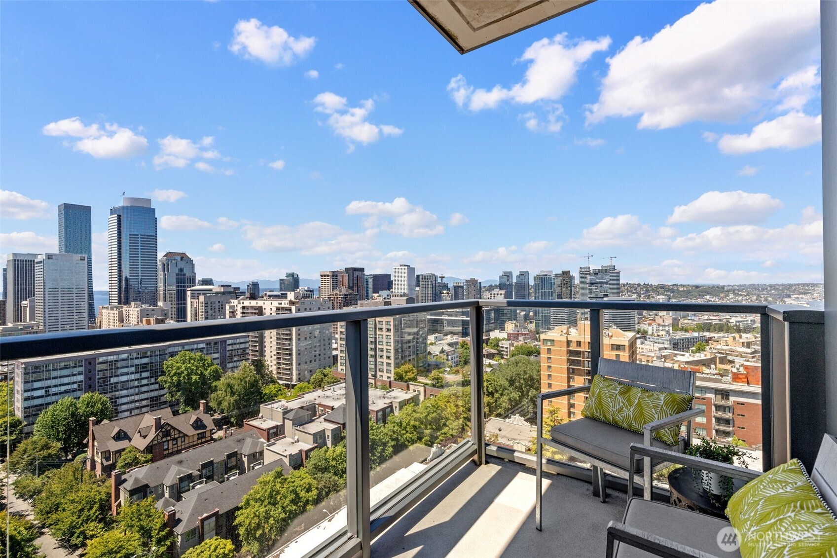 1321 Seneca Street #1507, Seattle, WA 98101