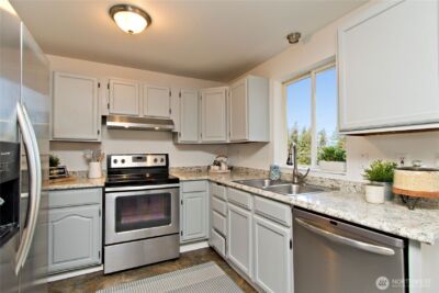 28708 235th Avenue SE, Maple Valley, WA 98038 - Photo 11