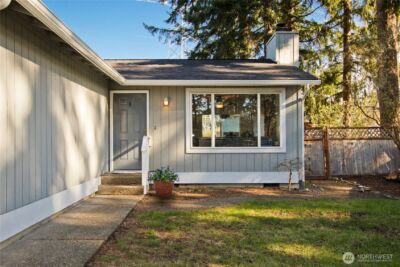 28708 235th Avenue SE, Maple Valley, WA 98038 - Photo 2