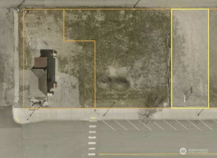 127 W Locust St , Waterville, WA 98858