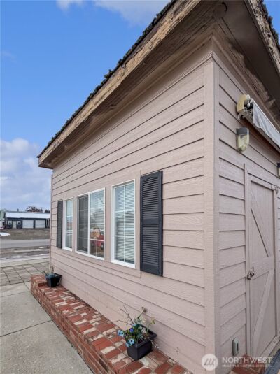 127 W Locust St , Waterville, WA 98858 - Photo 9