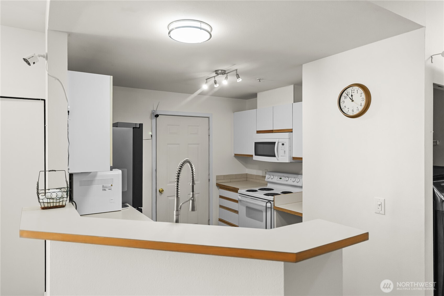 21920 42nd Avenue S #104, Kent, WA 98032