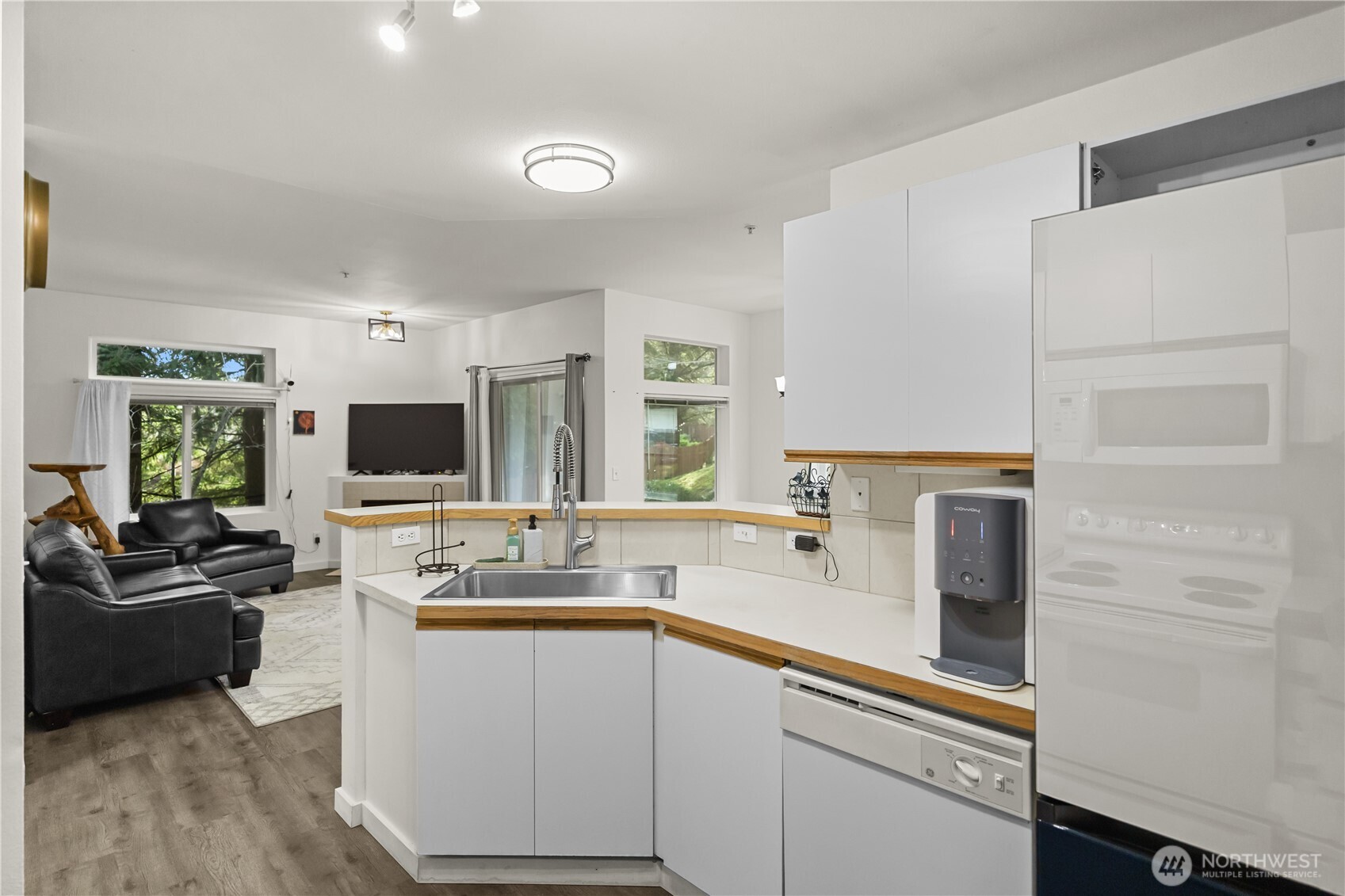 21920 42nd Avenue S #104, Kent, WA 98032