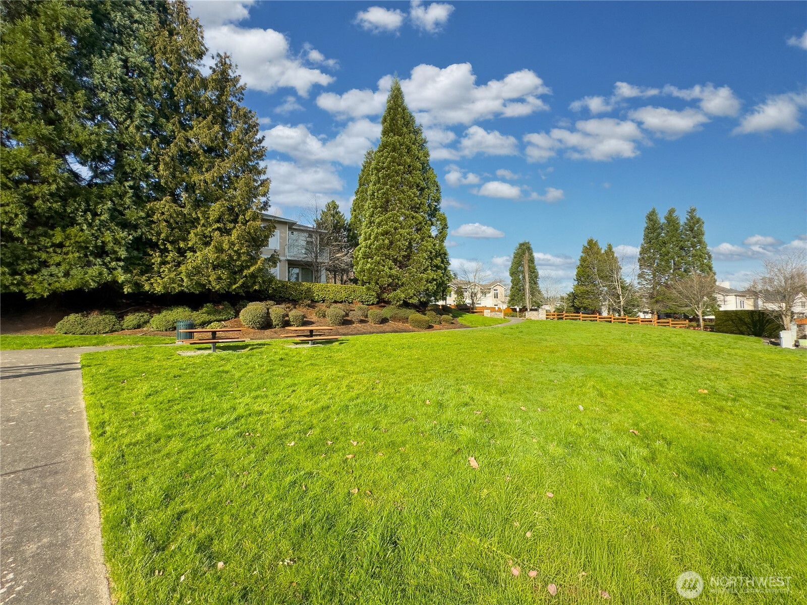 21920 42nd Avenue S #104, Kent, WA 98032