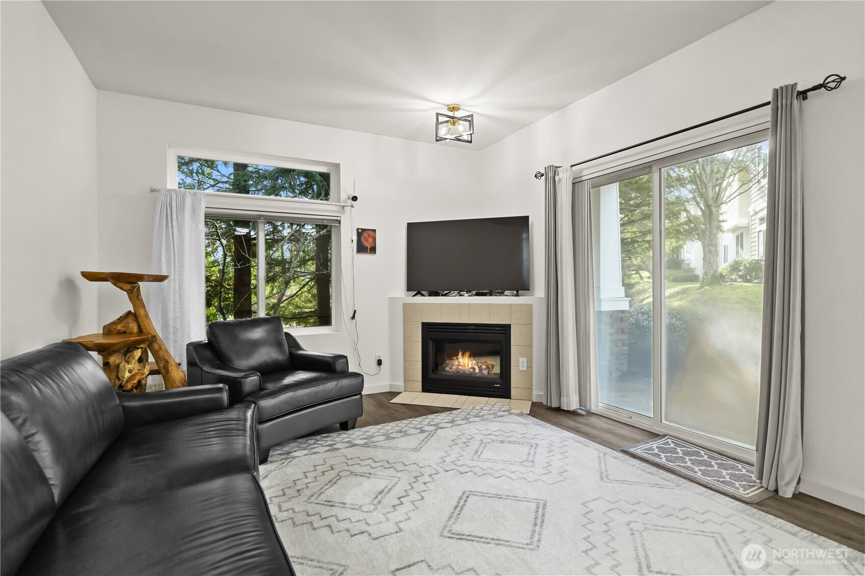 21920 42nd Avenue S #104, Kent, WA 98032