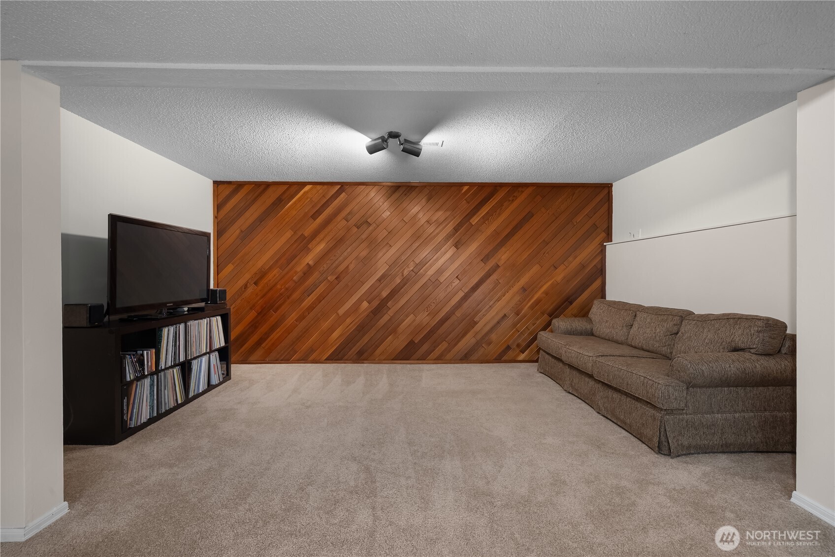 7305 49th Avenue SE, Olympia, WA 98513