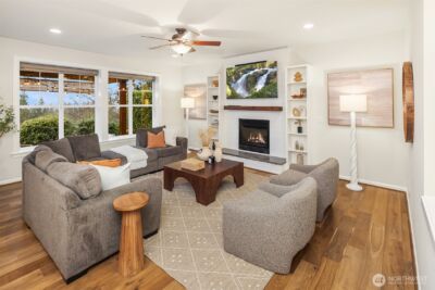 1485 24th Avenue NE, Issaquah, WA 98029 - Photo 2