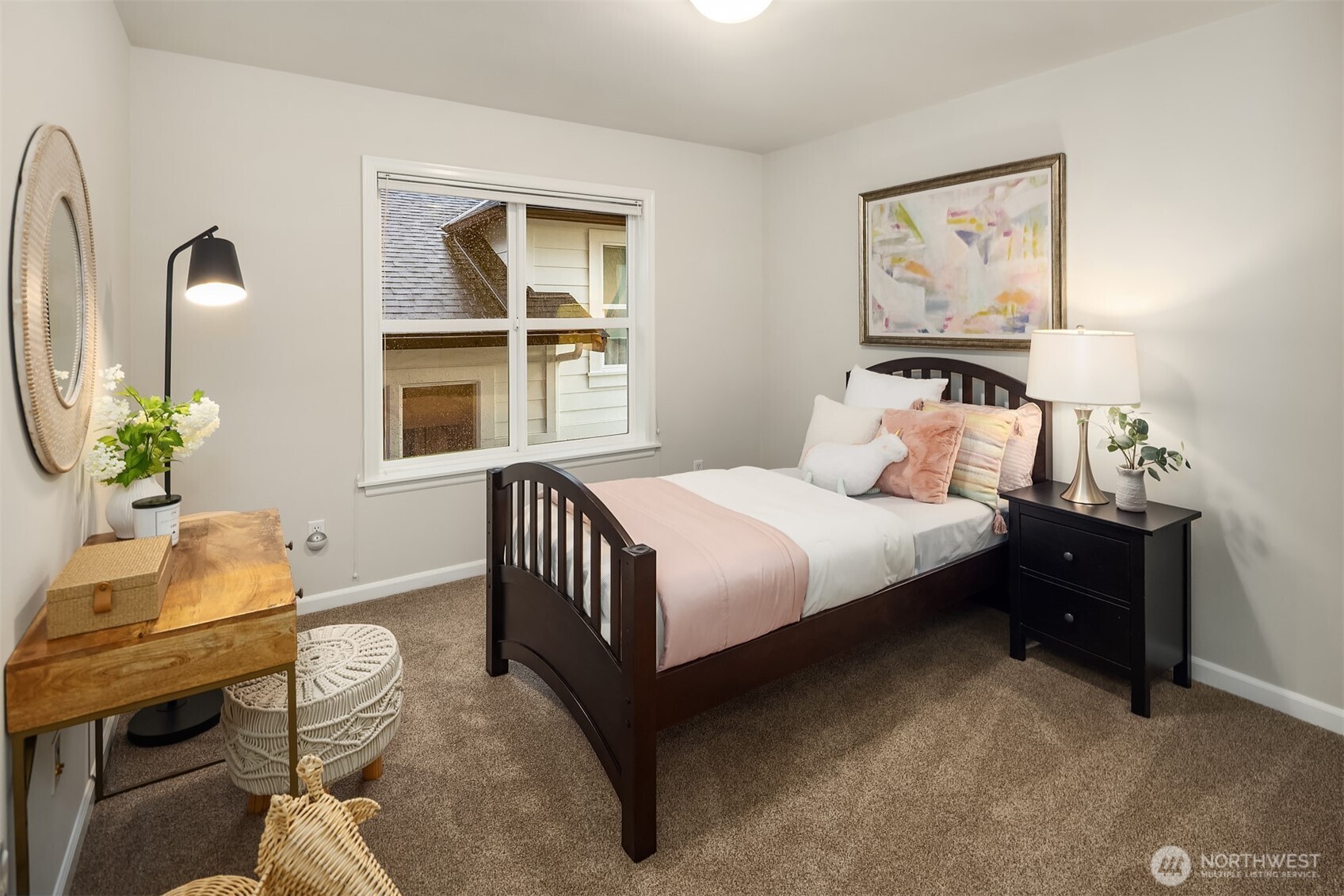 1485 24th Avenue NE, Issaquah, WA 98029