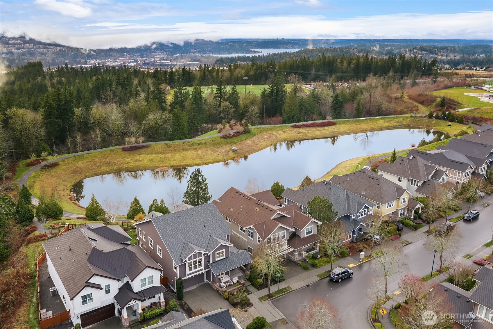 1485 24th Avenue NE, Issaquah, WA 98029