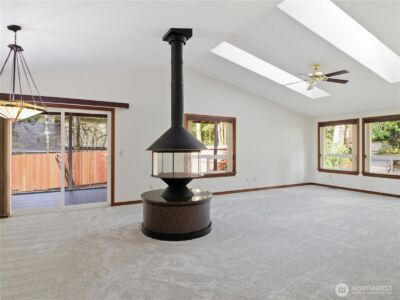 8127 JAMIESON Court SW, Tumwater, WA 98512 - Photo 4