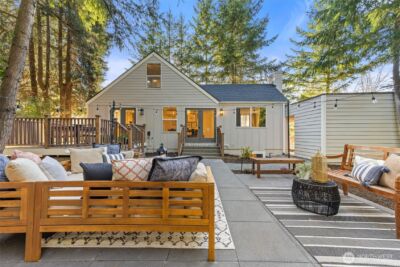 12250 Densmore Avenue N, Seattle, WA 98133 - Photo 27