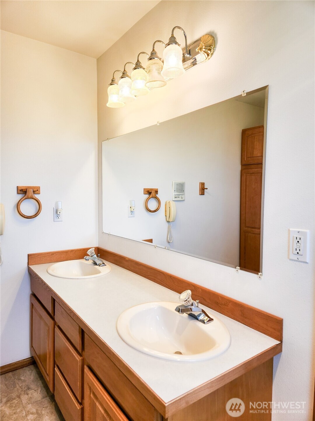 508 W 7th Avenue , Ritzville, WA 99169